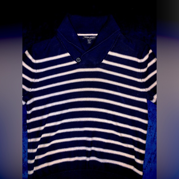 BANANA REPUBLIC 🍌 | Striped | One button | Collar | Sweater - Picture 1 of 2